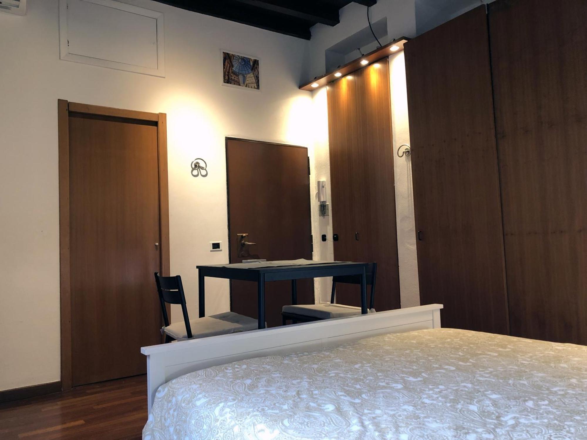Апартаменты Brera Vip Spotlight - Brera - Duomo - Castello Sforzesco - Lanza Metro M2 Милан Экстерьер фото