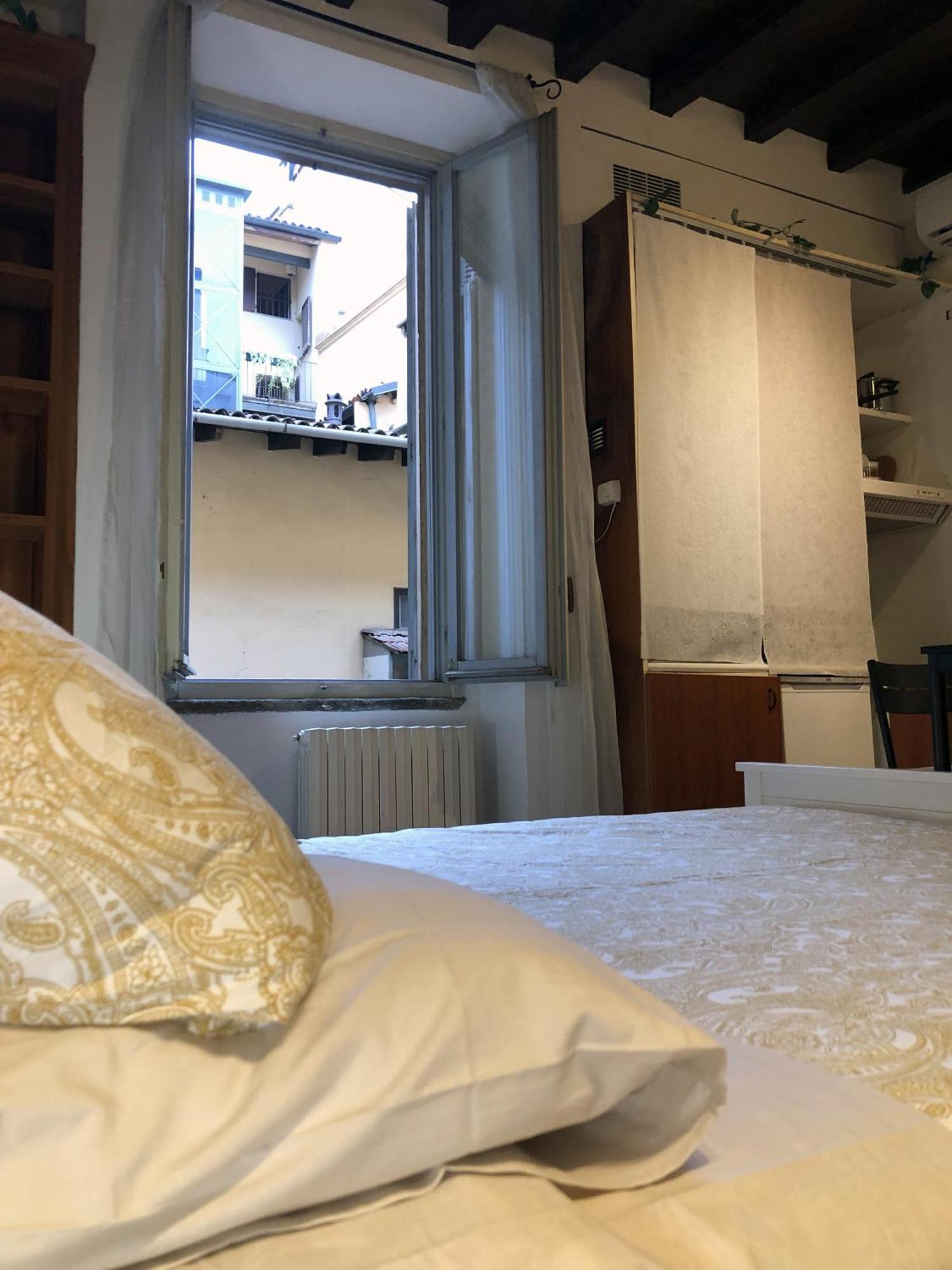 Апартаменты Brera Vip Spotlight - Brera - Duomo - Castello Sforzesco - Lanza Metro M2 Милан Экстерьер фото